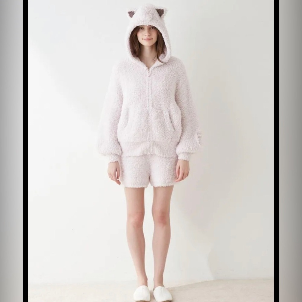 GELATO PIQUE Pokemon Sleep Jigglypuff Women's Hoodie & Shorts Set One Size.